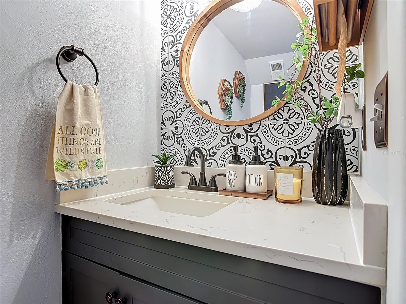 Image 22 of 38 For 4835 Walden Cir 10