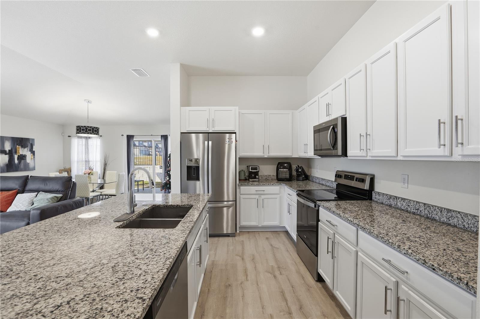 Image 9 of 35 For 9181 Oscraft Drive