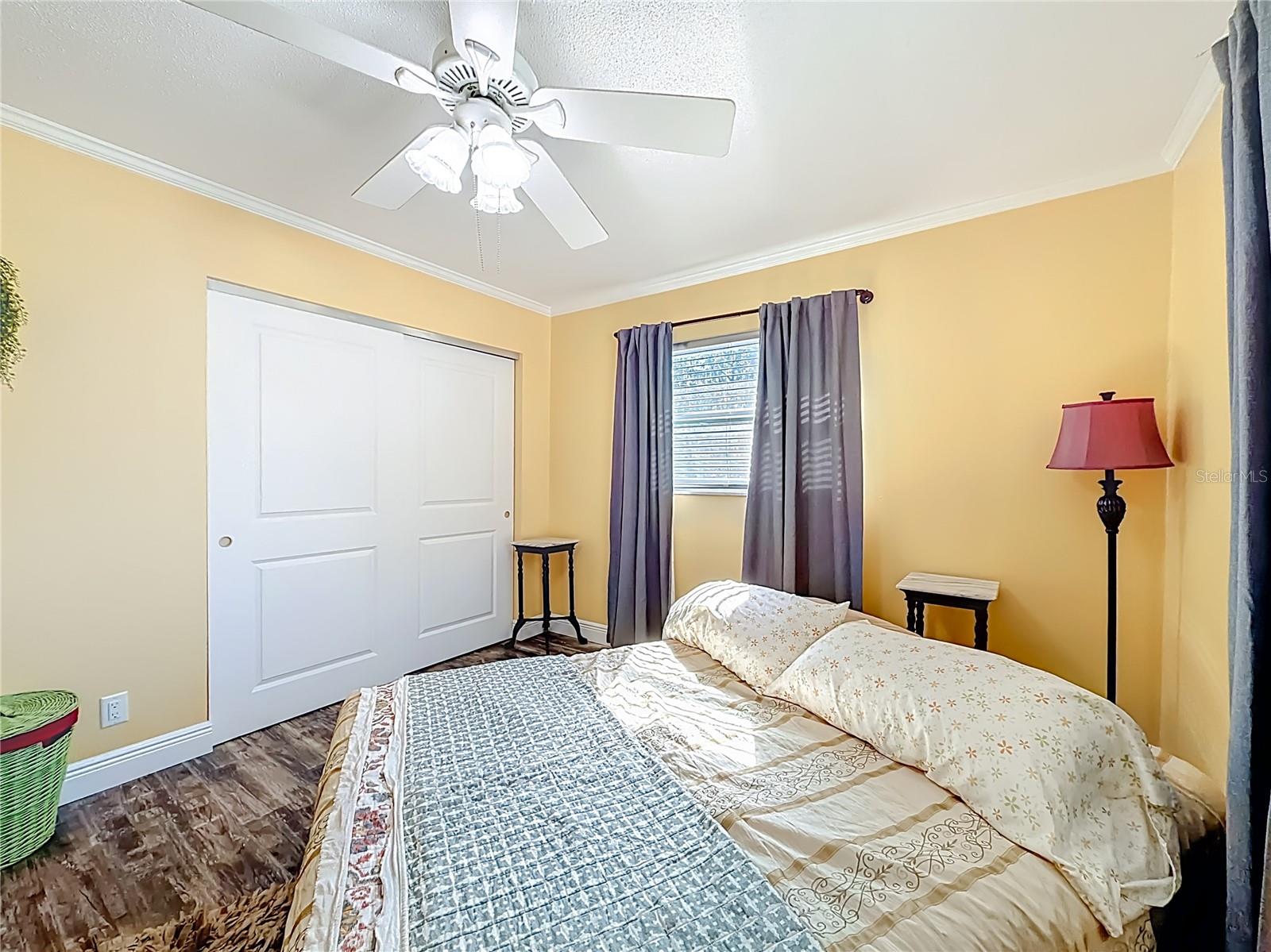 Image 23 of 50 For 4192 Cr 400