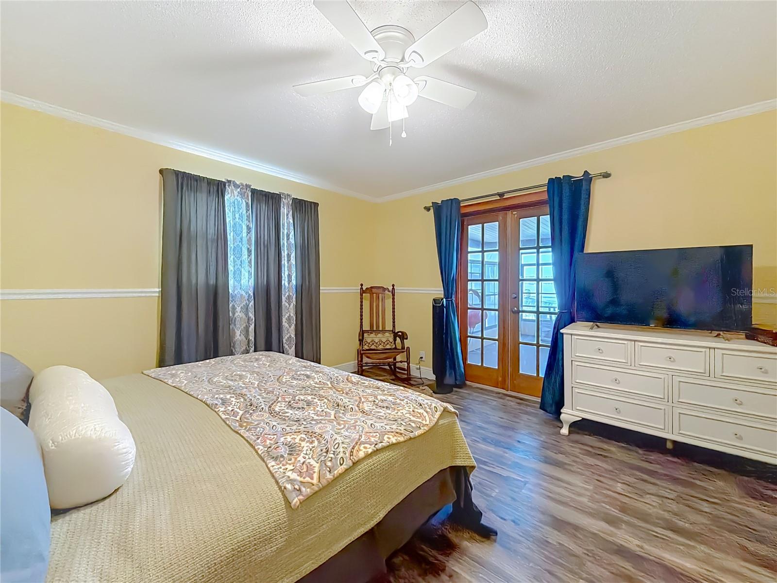 Image 25 of 50 For 4192 Cr 400