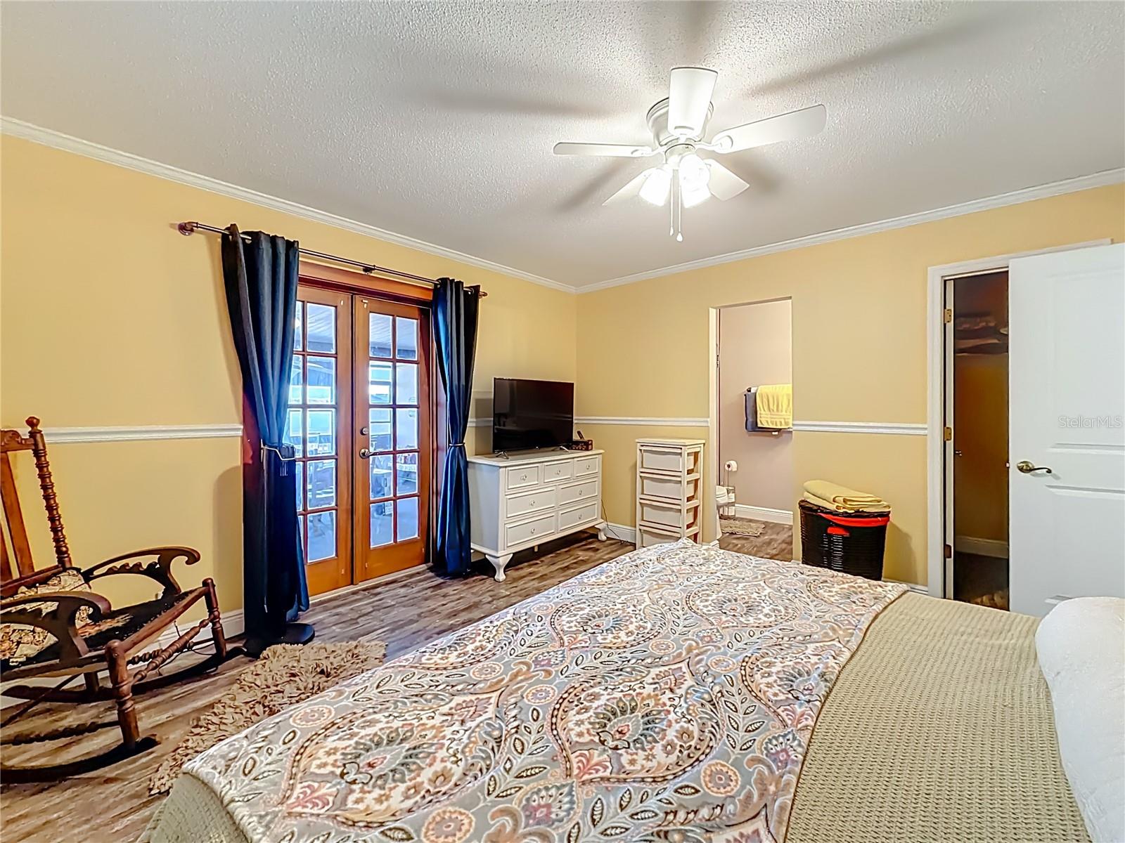 Image 27 of 50 For 4192 Cr 400