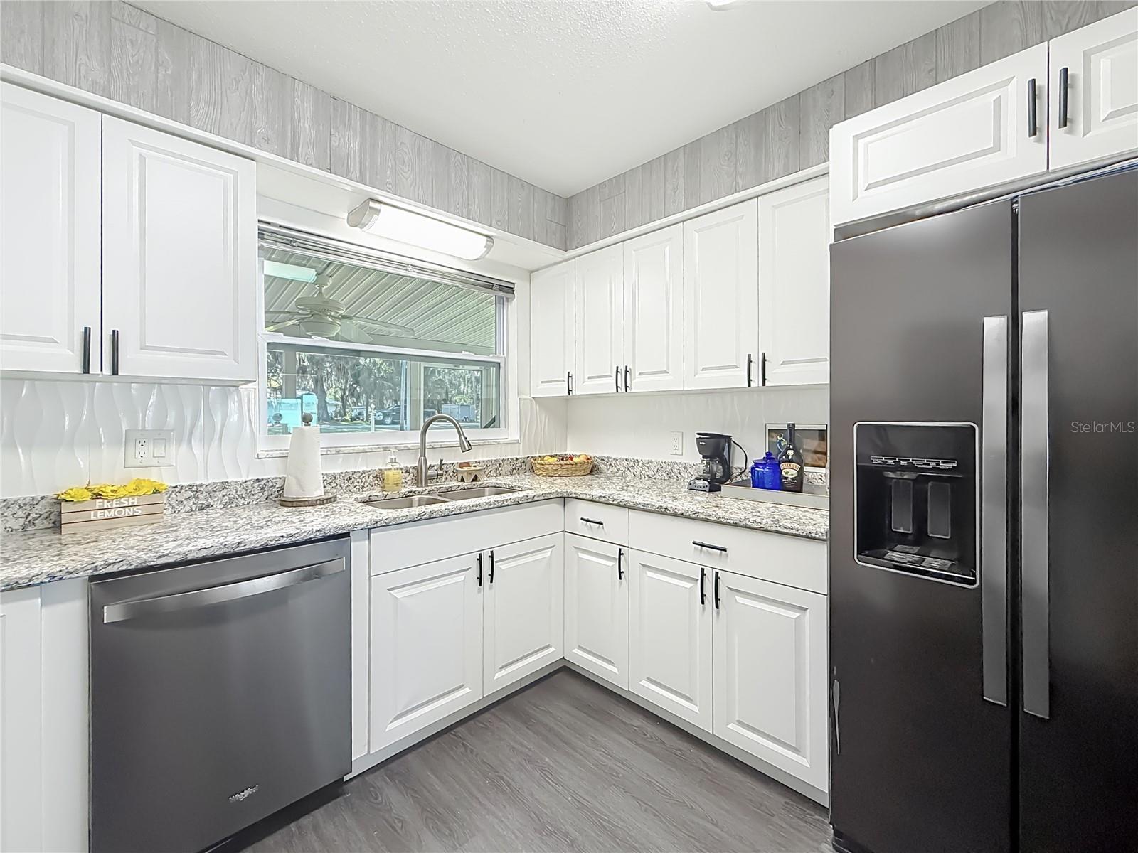 Image 6 of 50 For 4192 Cr 400