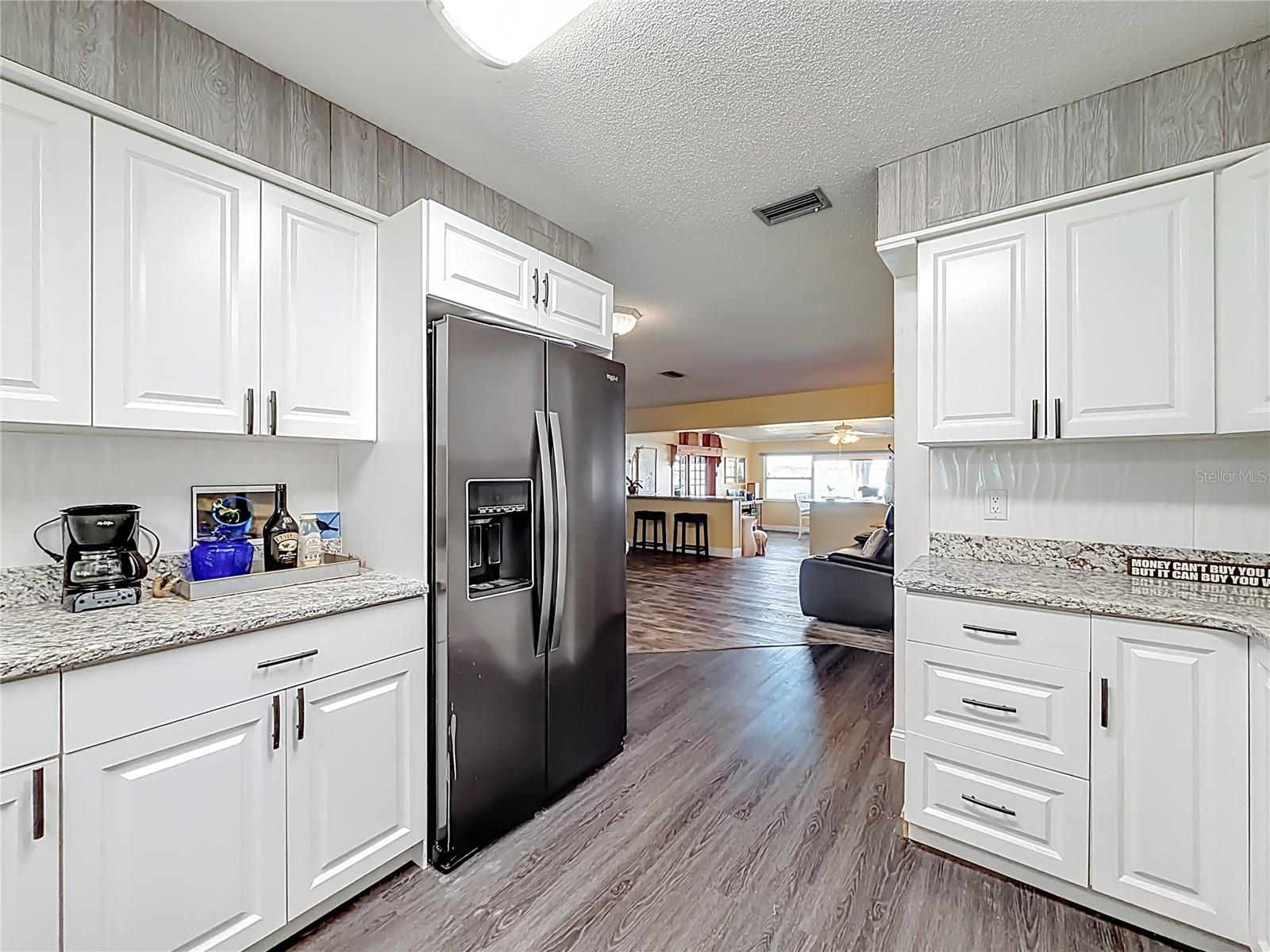 Image 9 of 50 For 4192 Cr 400