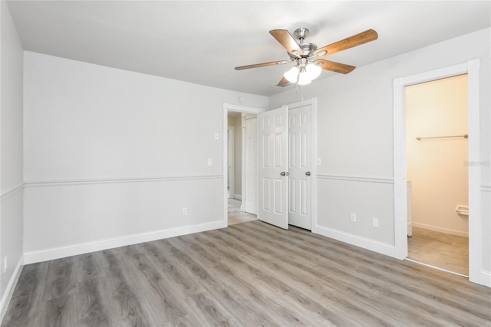 Image 10 of 16 For 931 Alameda Drive