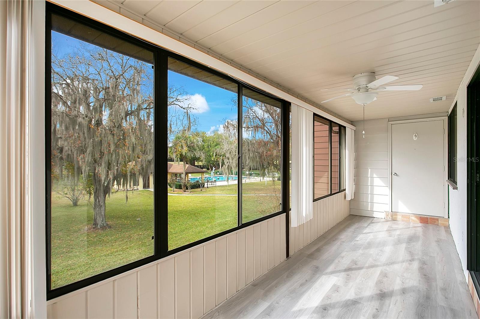 Image 16 of 18 For 513 Fairways Lane B