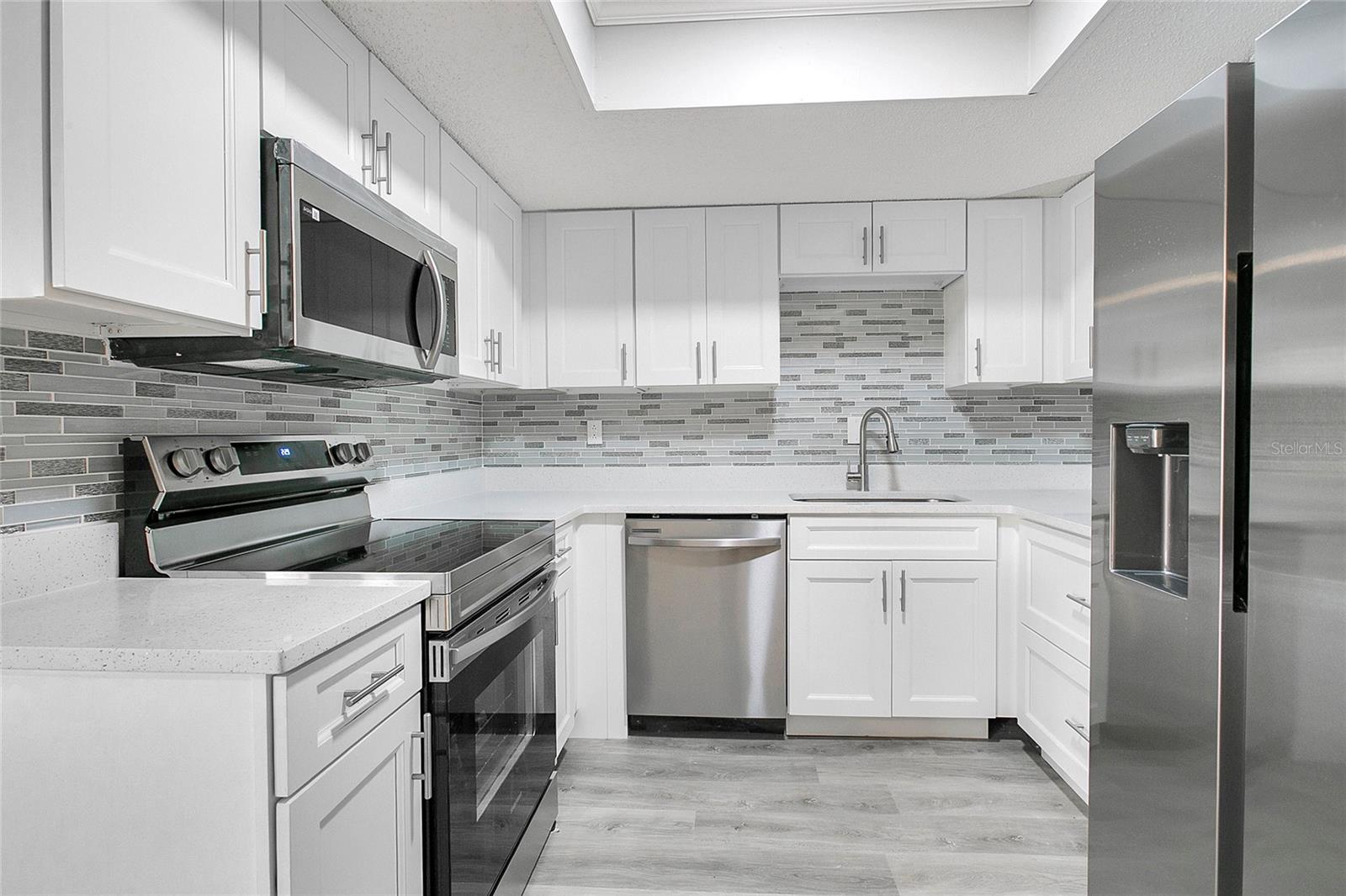 Image 2 of 18 For 513 Fairways Lane B