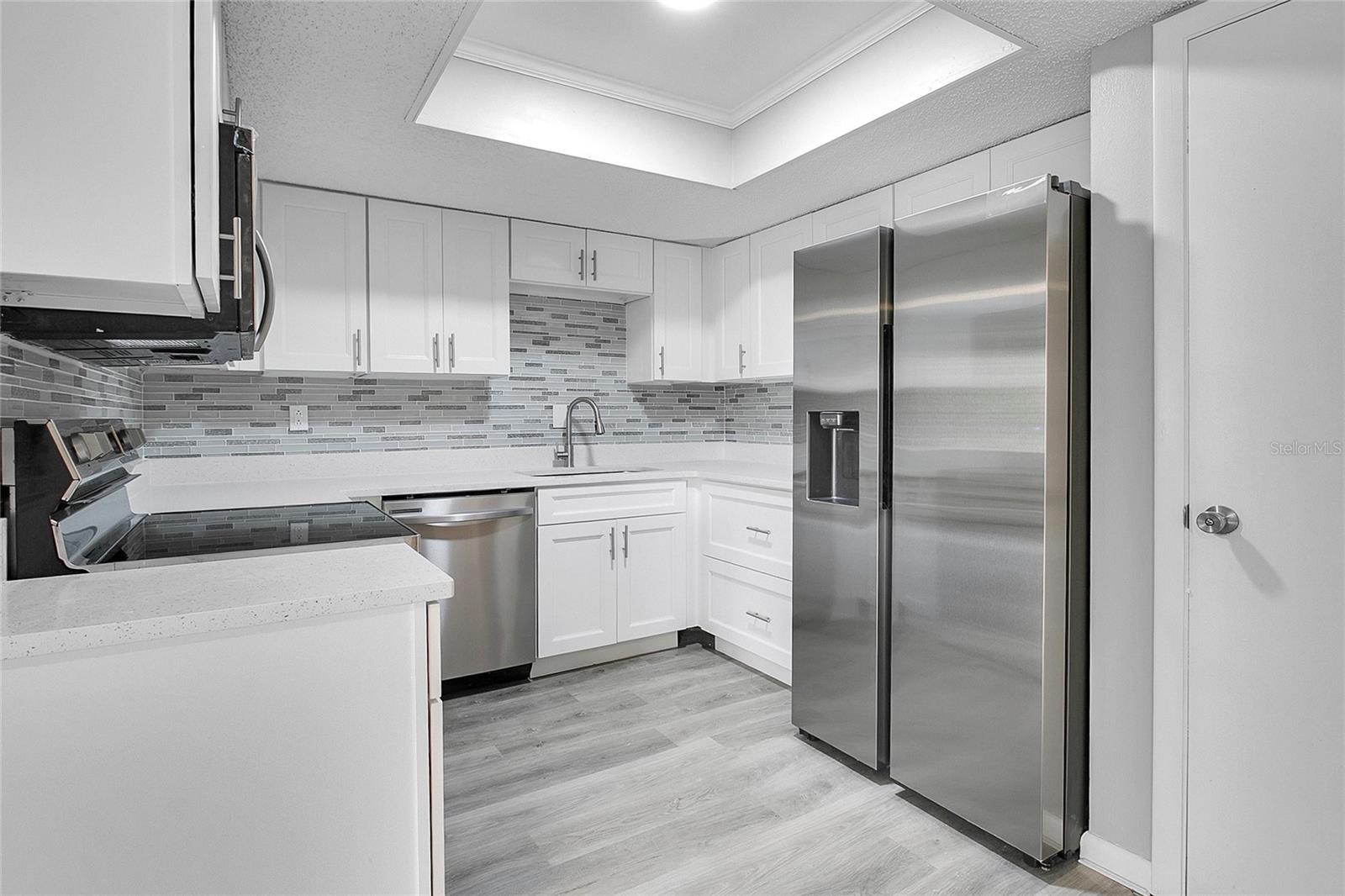 Image 3 of 18 For 513 Fairways Lane B