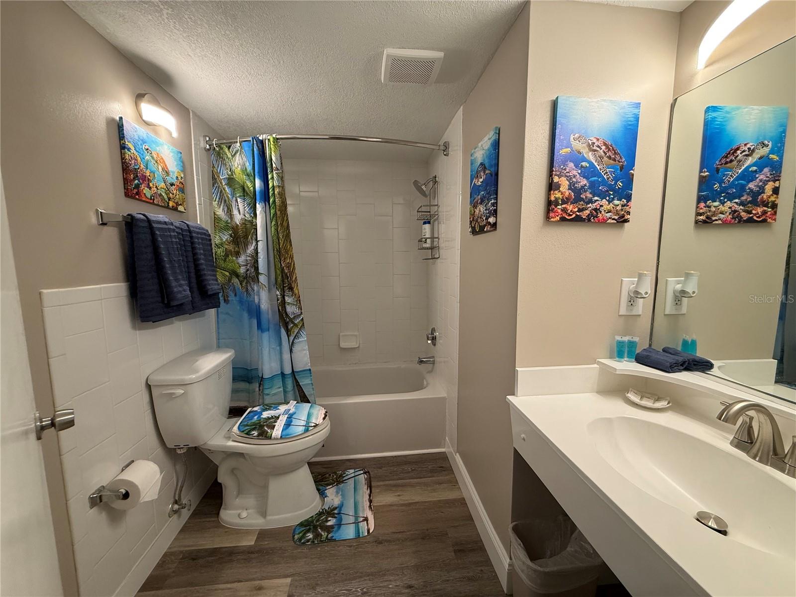 Image 6 of 17 For 1909 Atlantic Avenue 403 & #404