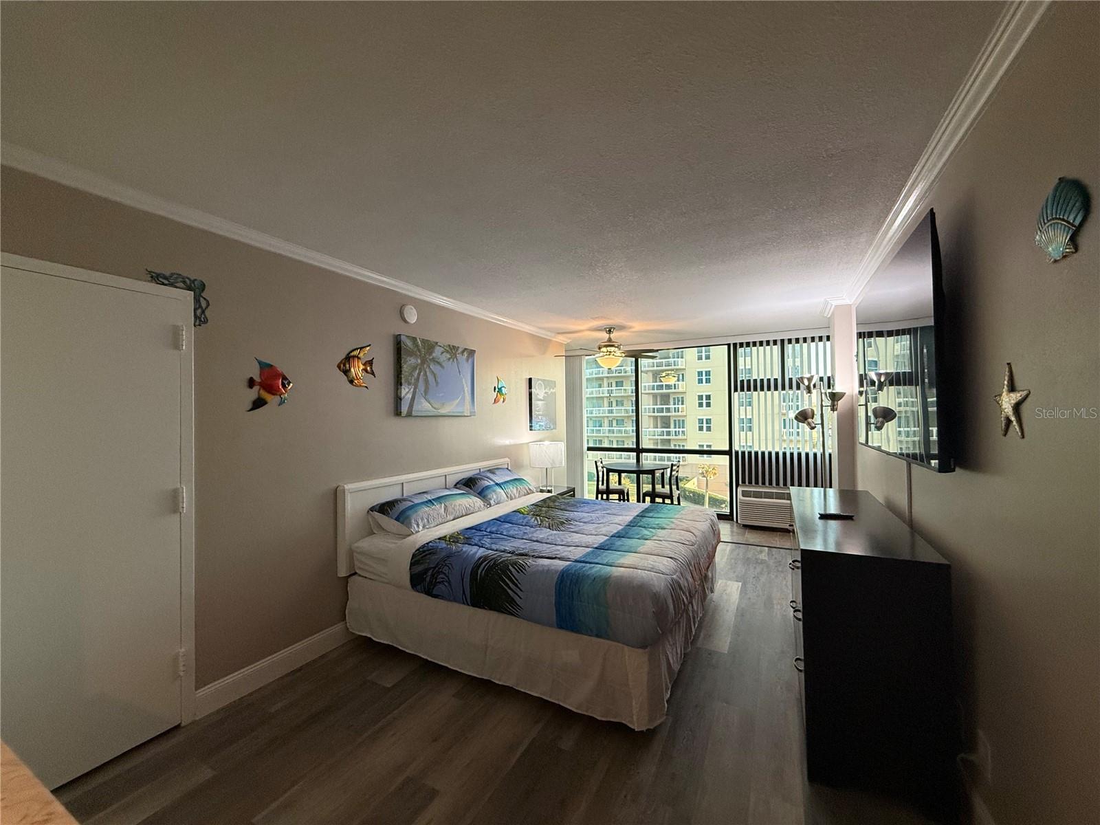 Image 7 of 17 For 1909 Atlantic Avenue 403 & #404