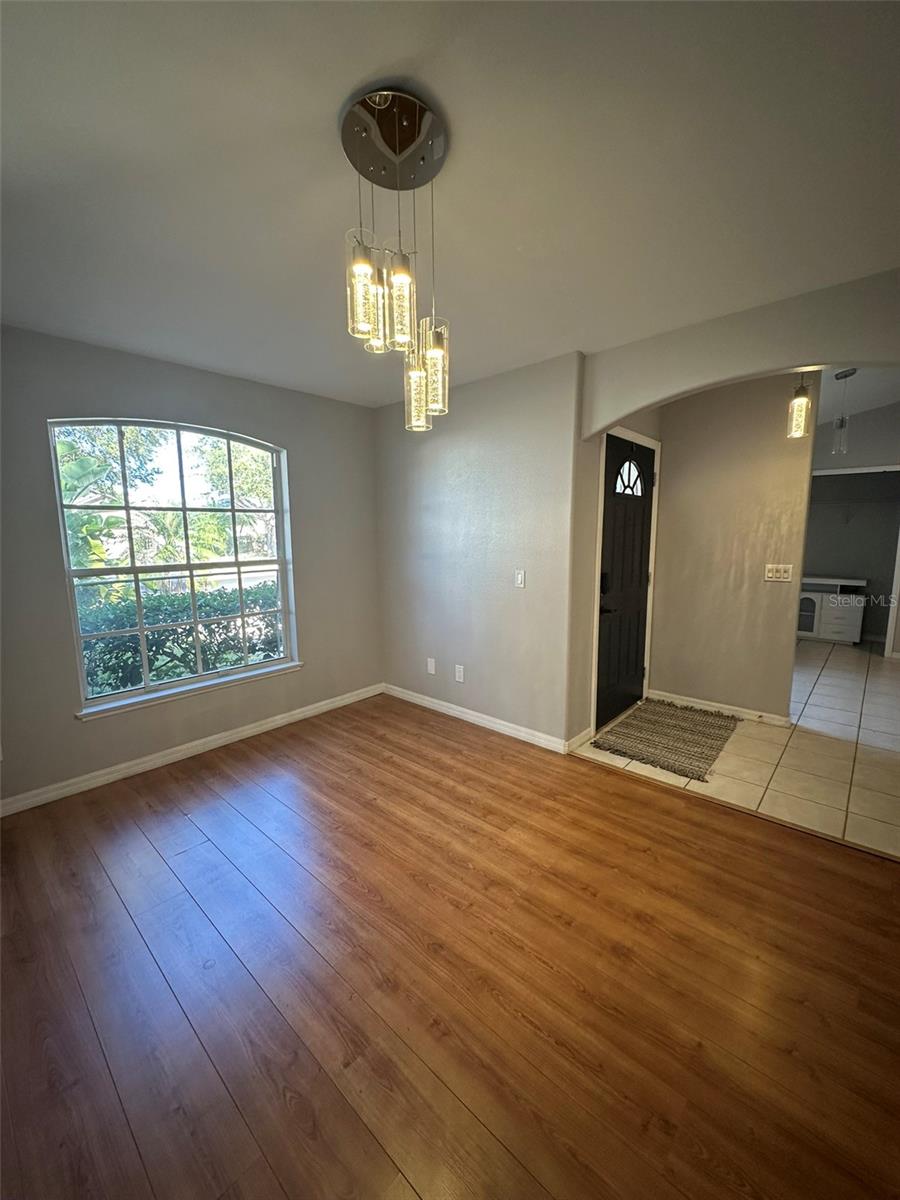 Image 8 of 24 For 2132 Falkner Road