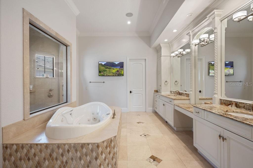 Image 13 of 54 For 8222 Stone Mason Court