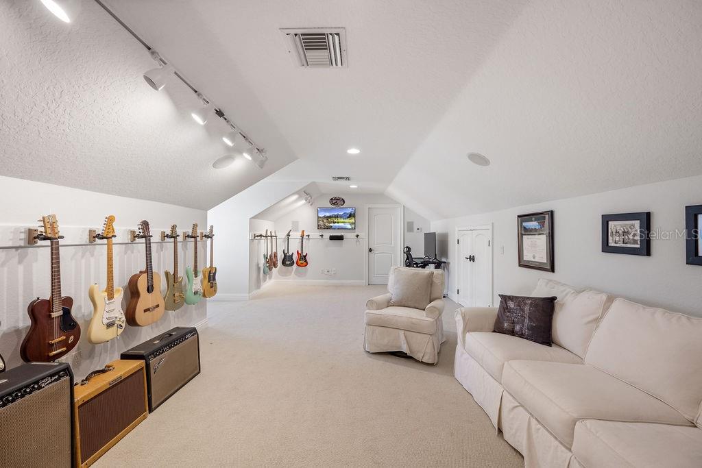 Image 18 of 54 For 8222 Stone Mason Court