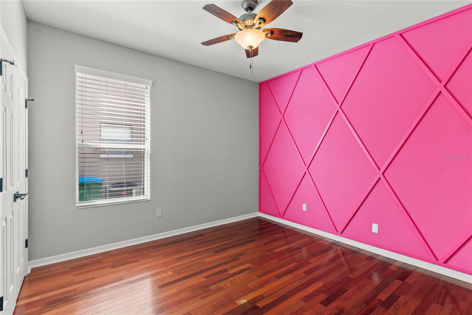 Image 17 of 33 For 121 Fig Tree Run