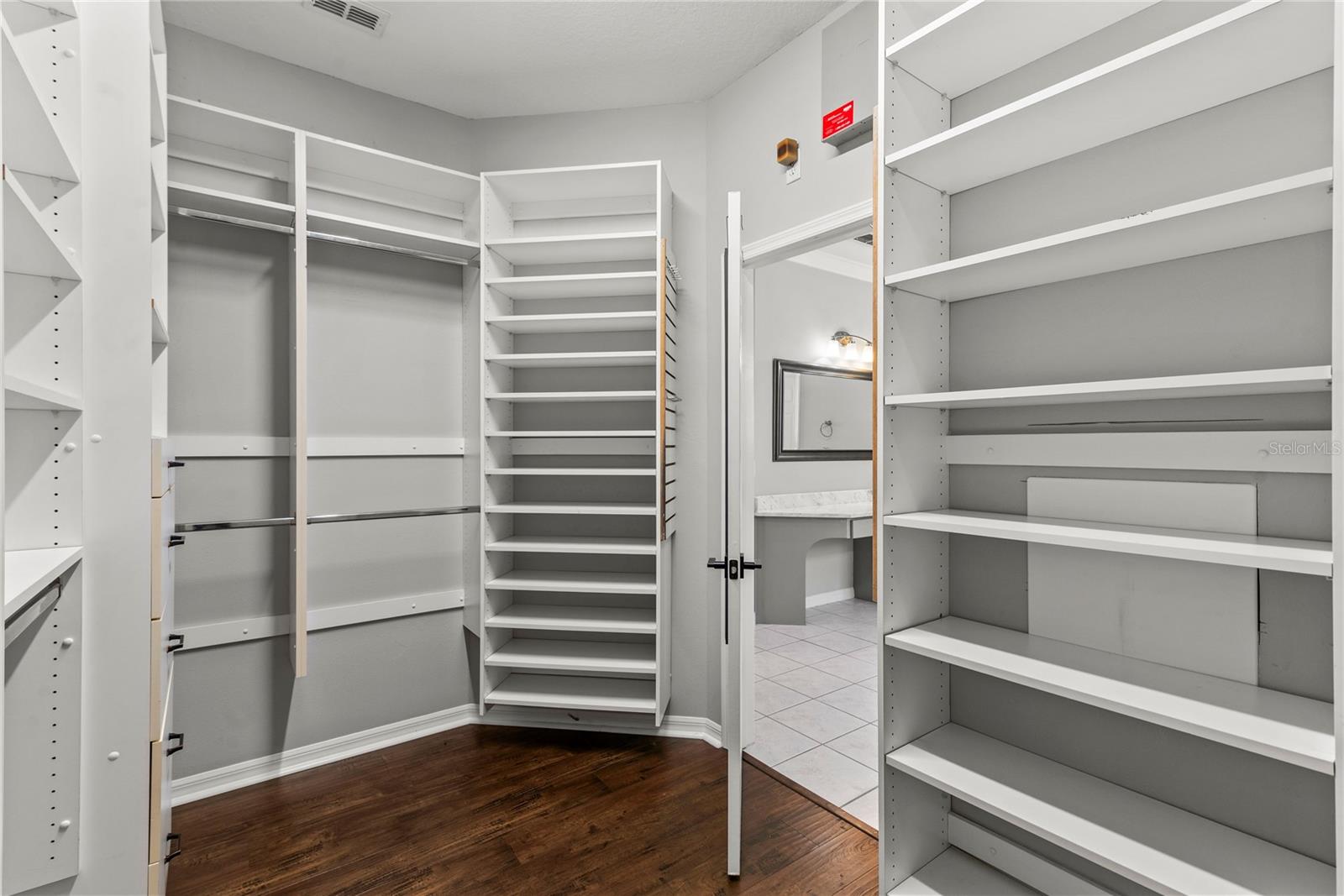 Image 25 of 33 For 121 Fig Tree Run