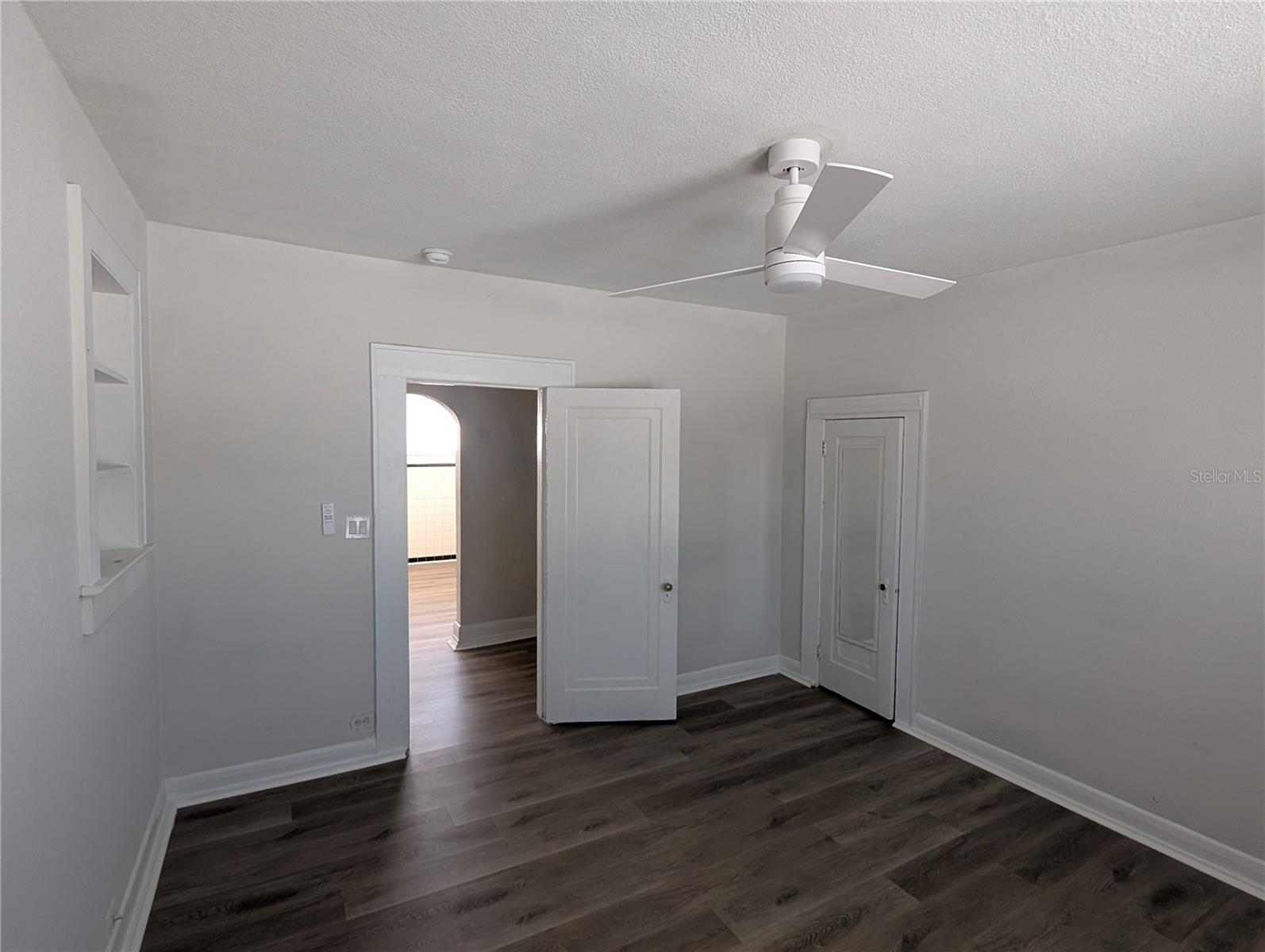 Image 13 of 21 For 2904 Chestnut Street 2