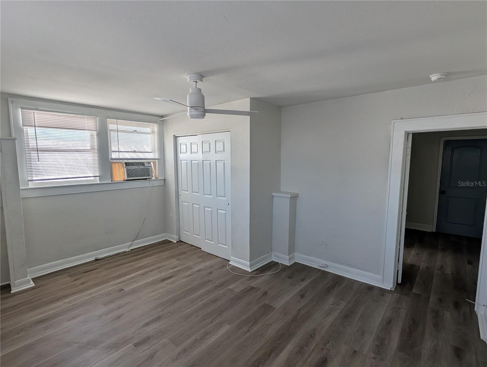 Image 14 of 21 For 2904 Chestnut Street 2