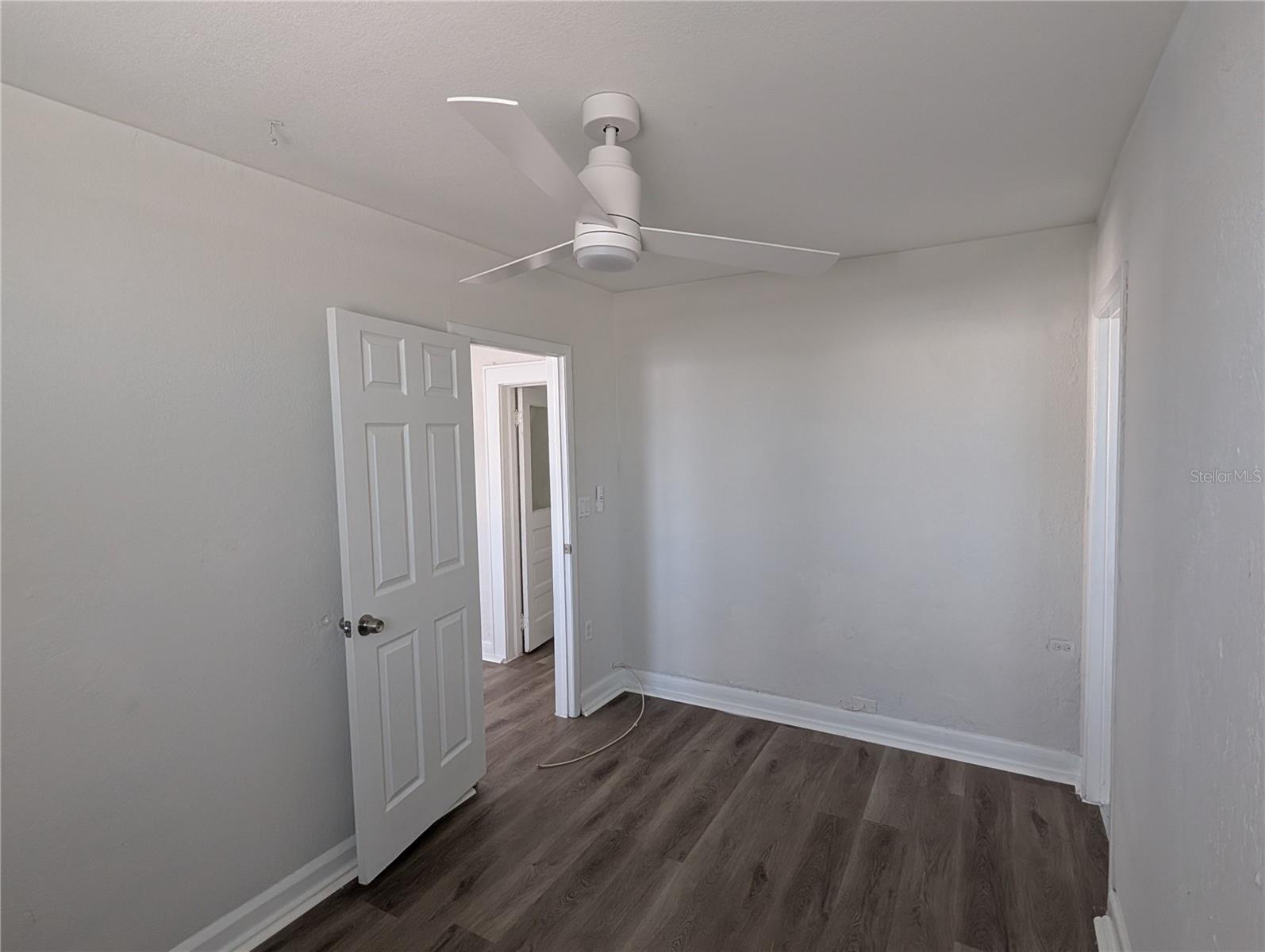 Image 18 of 21 For 2904 Chestnut Street 2