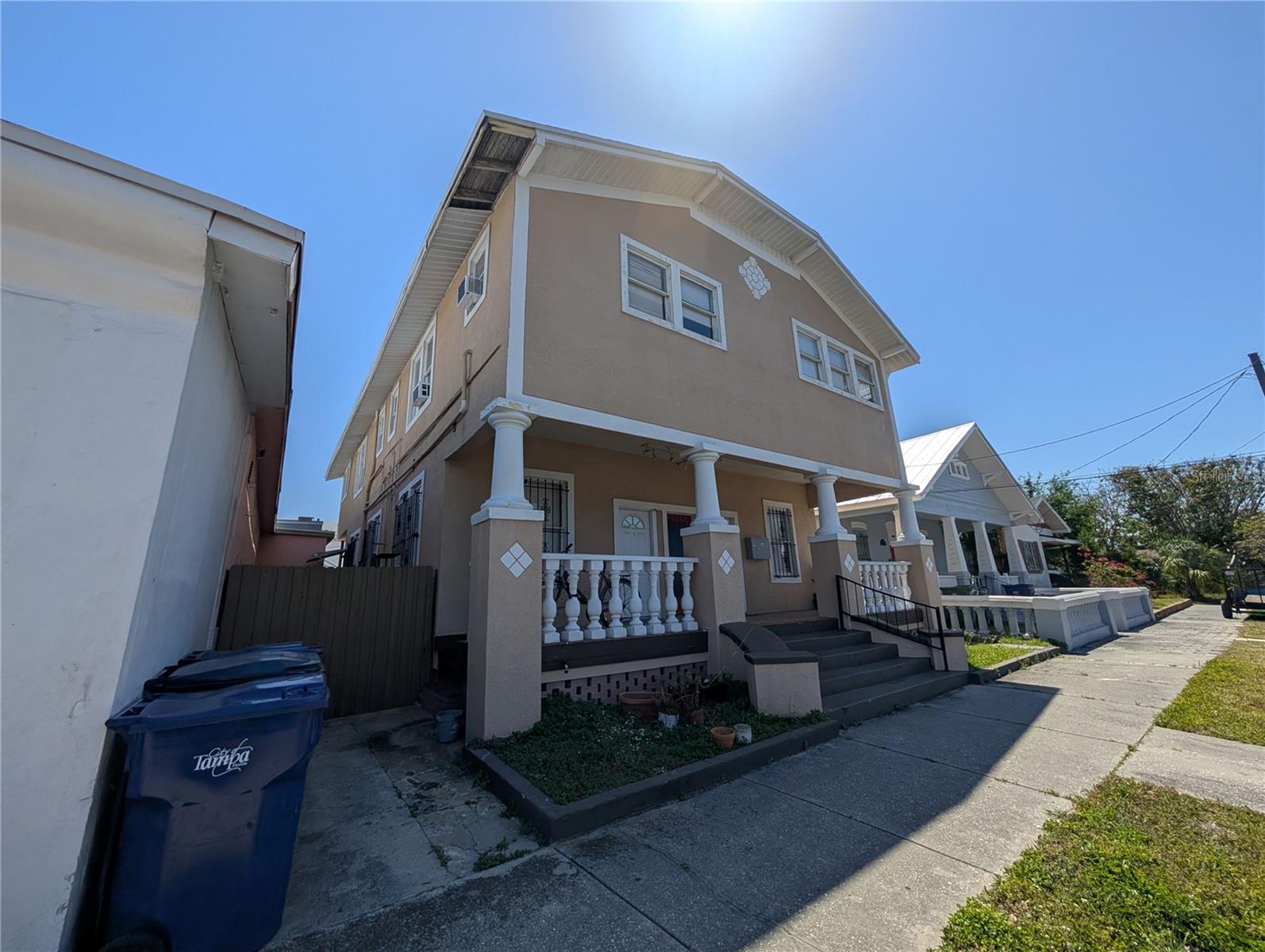 Image 3 of 21 For 2904 Chestnut Street 2