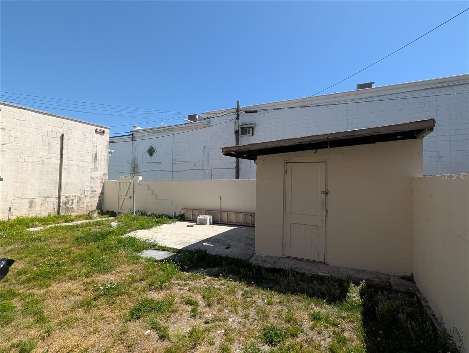 Image 6 of 21 For 2904 Chestnut Street 2