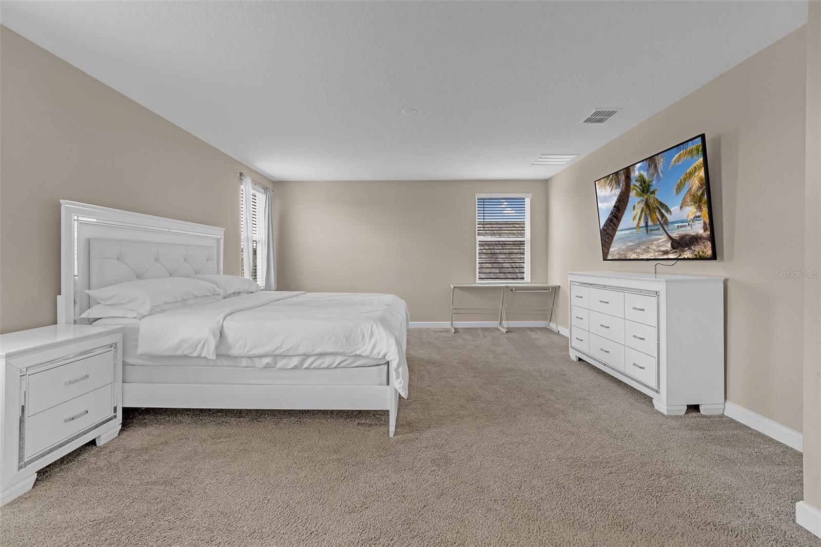 Image 26 of 49 For 11415 Satire Street