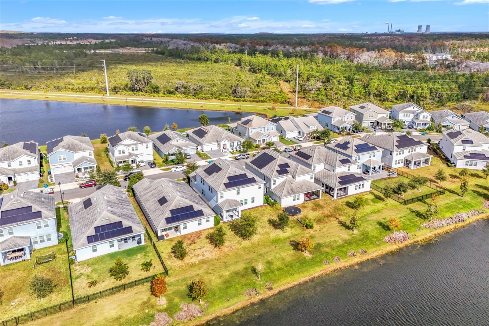 Image 44 of 49 For 11415 Satire Street