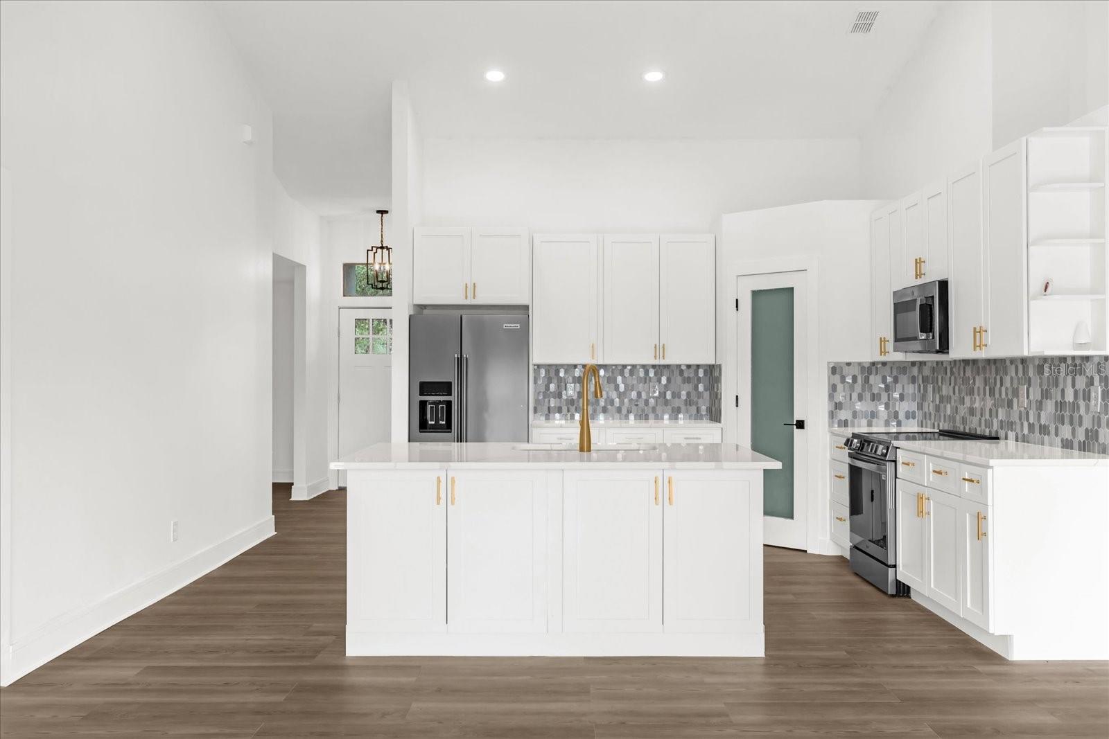 Image 13 of 38 For 117 Sanderling Drive