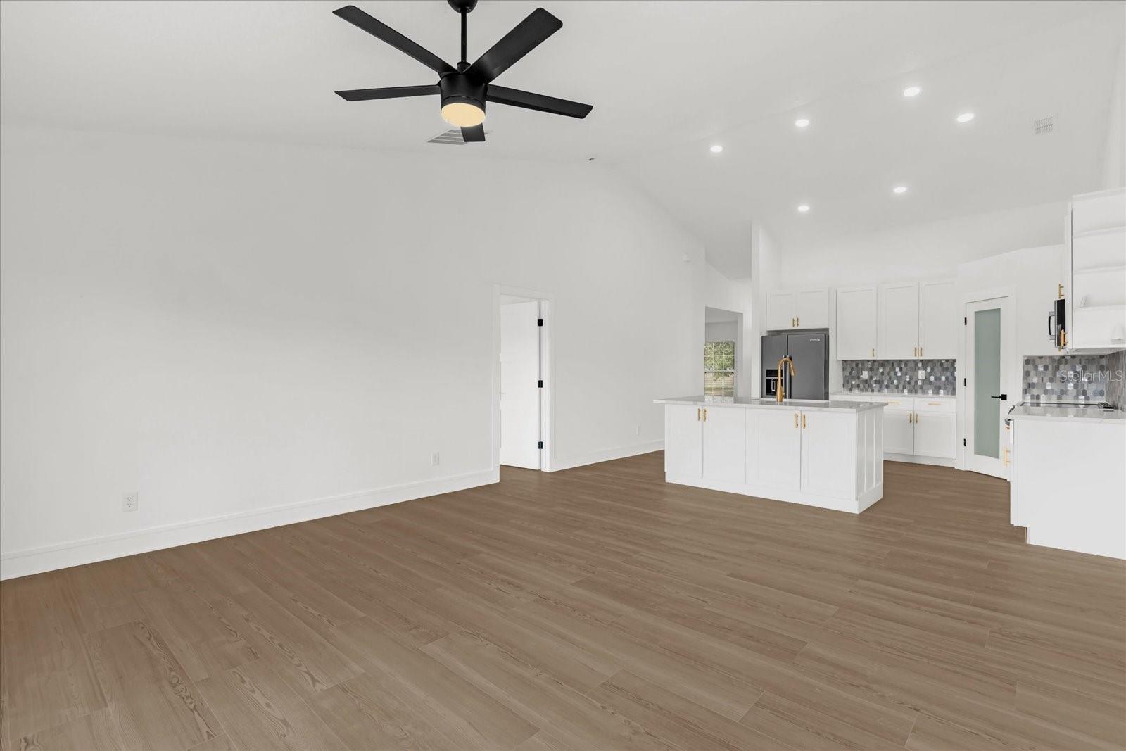 Image 15 of 38 For 117 Sanderling Drive