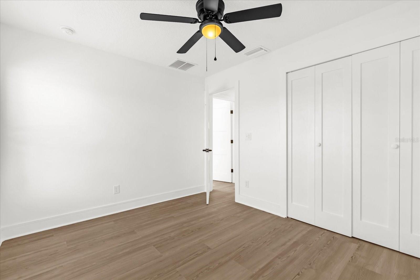 Image 19 of 38 For 117 Sanderling Drive