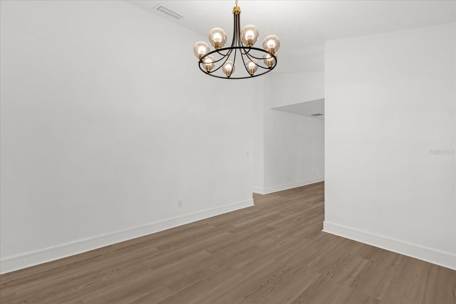 Image 4 of 38 For 117 Sanderling Drive