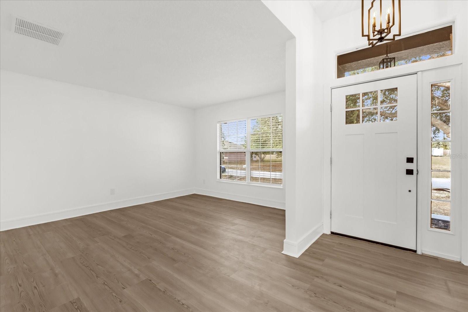 Image 6 of 38 For 117 Sanderling Drive