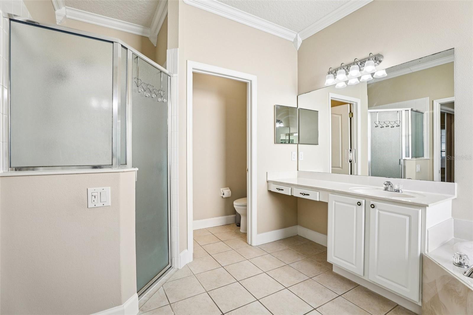 Image 27 of 64 For 5963 Providence Crossing Trail