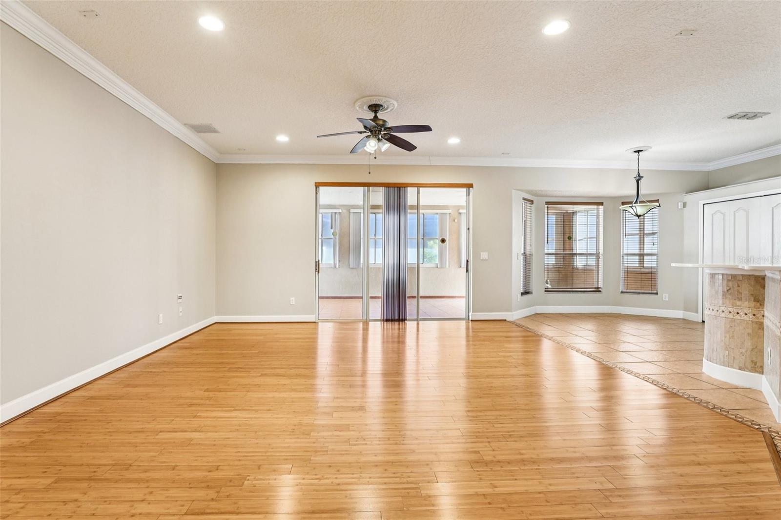 Image 8 of 64 For 5963 Providence Crossing Trail