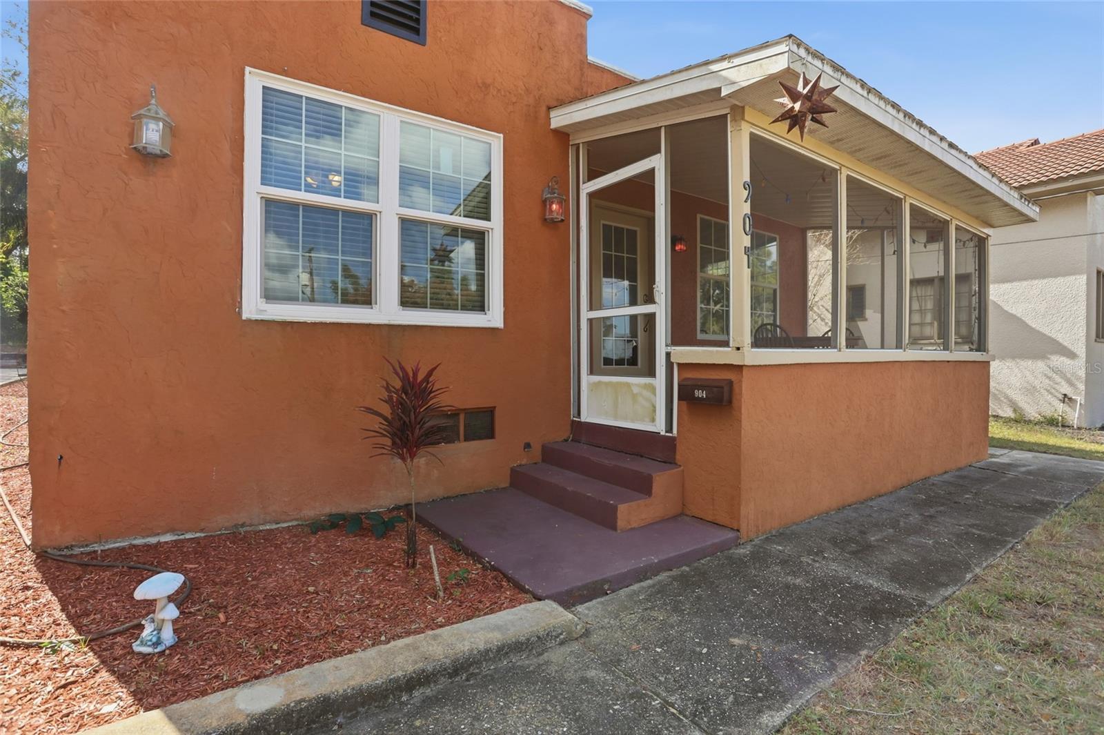 Image 27 of 33 For 904 Carlton Avenue