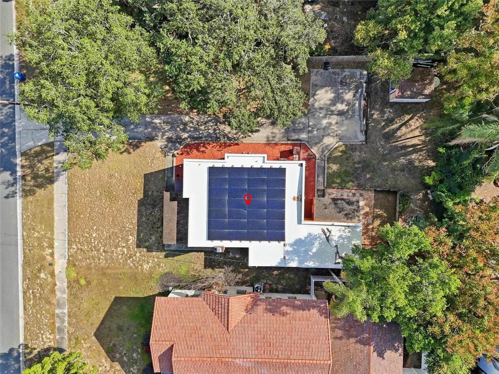 Image 30 of 33 For 904 Carlton Avenue