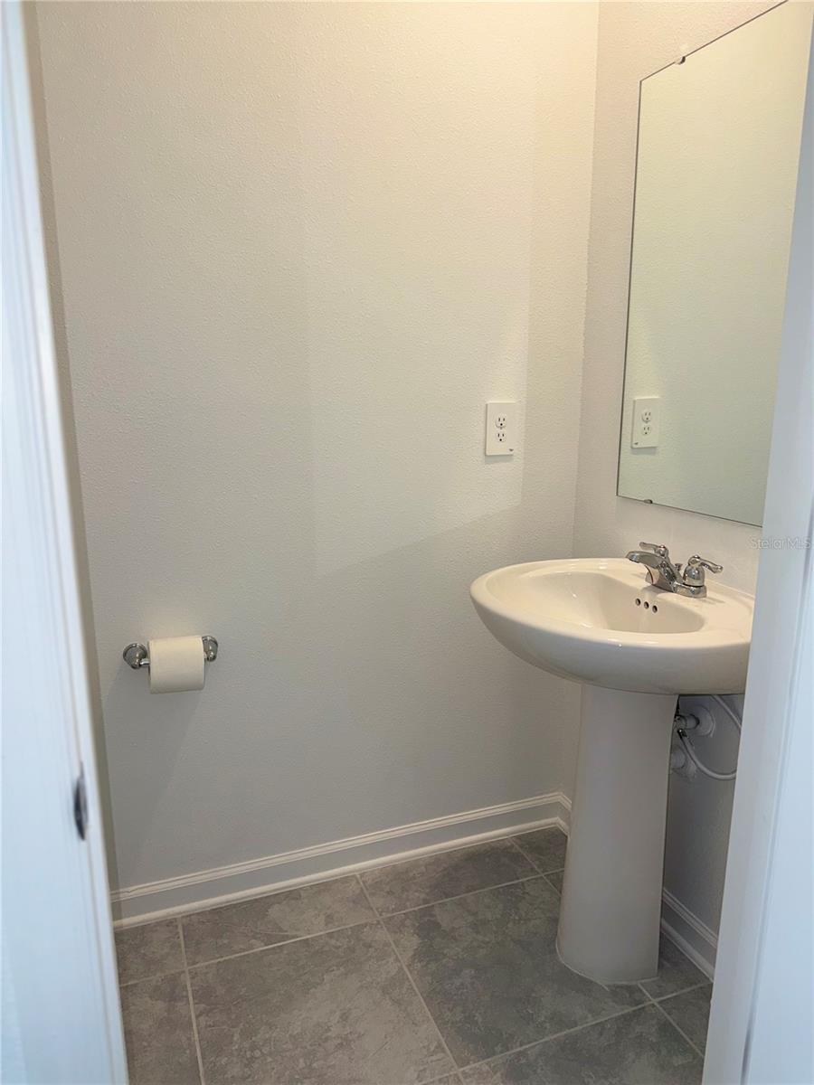 Image 4 of 19 For 1326 Deepwater Circle