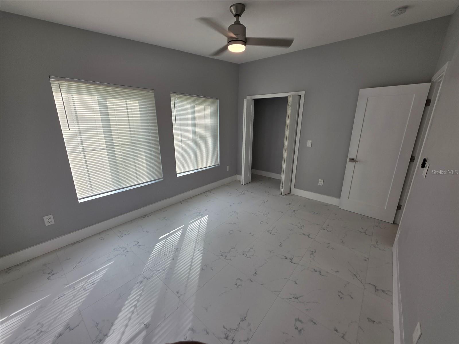 Image 12 of 15 For 1911 Amelia Street