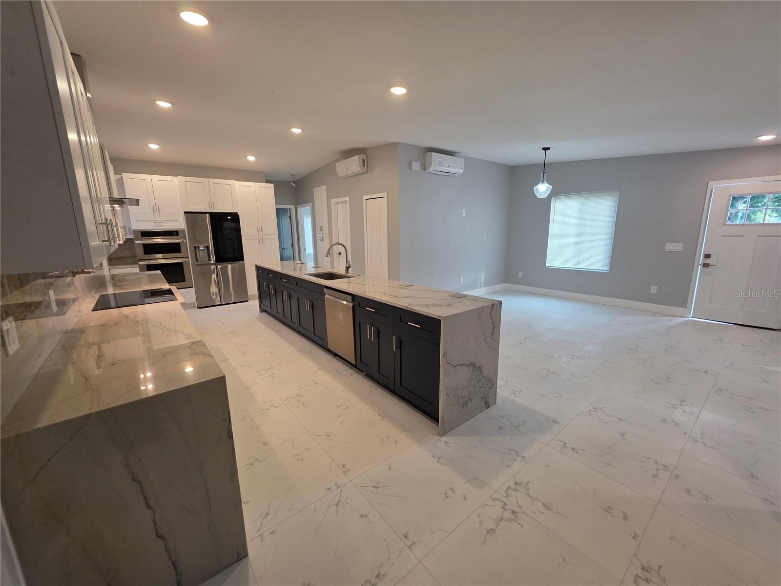 Image 3 of 15 For 1911 Amelia Street