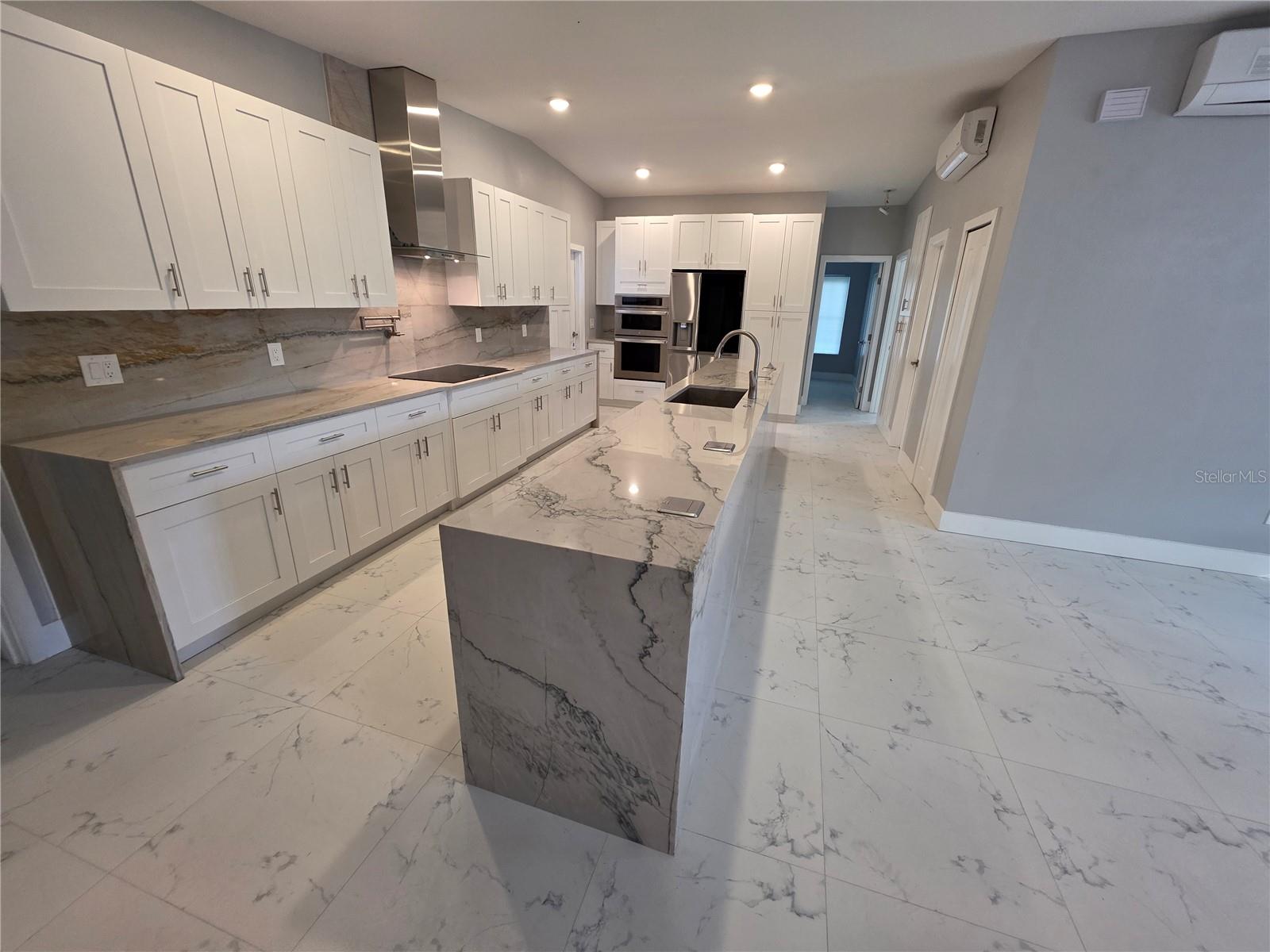 Image 5 of 15 For 1911 Amelia Street