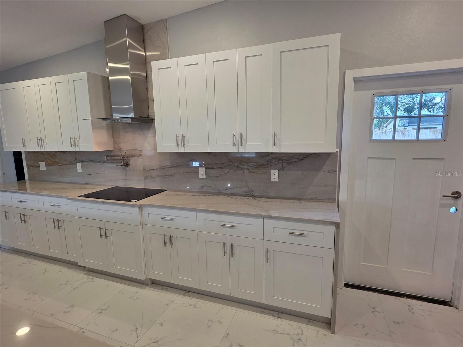 Image 7 of 15 For 1911 Amelia Street