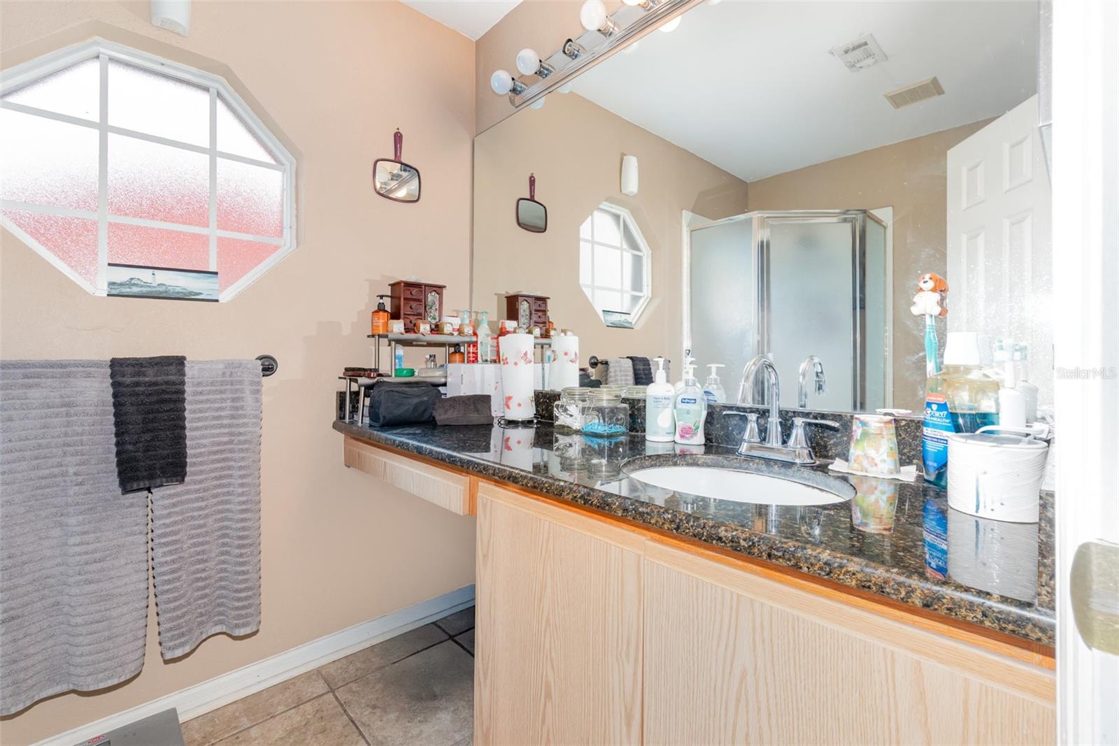 Image 14 of 25 For 2830 Gramercy Drive