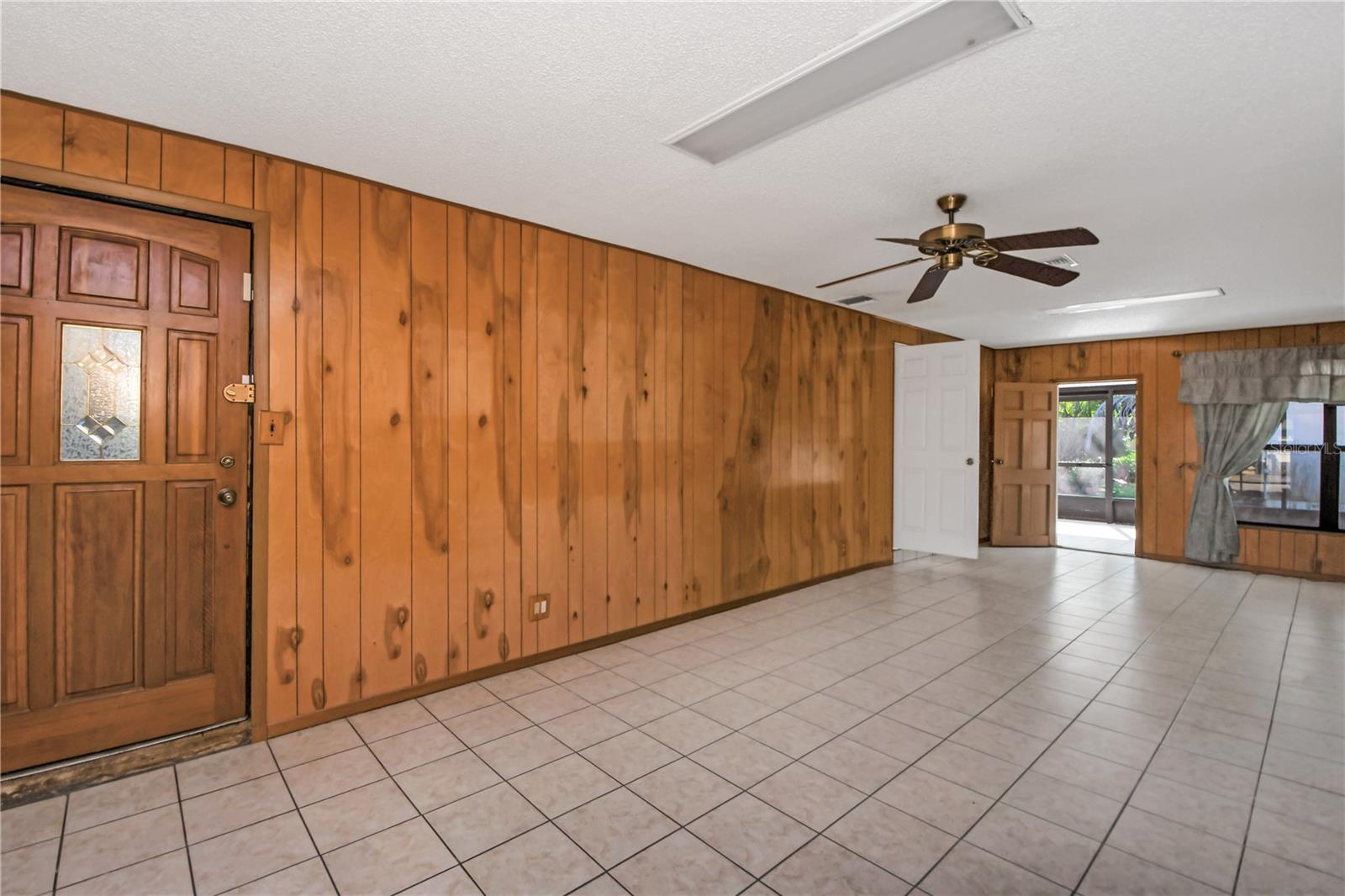 Image 14 of 32 For 4502 Rockledge Road