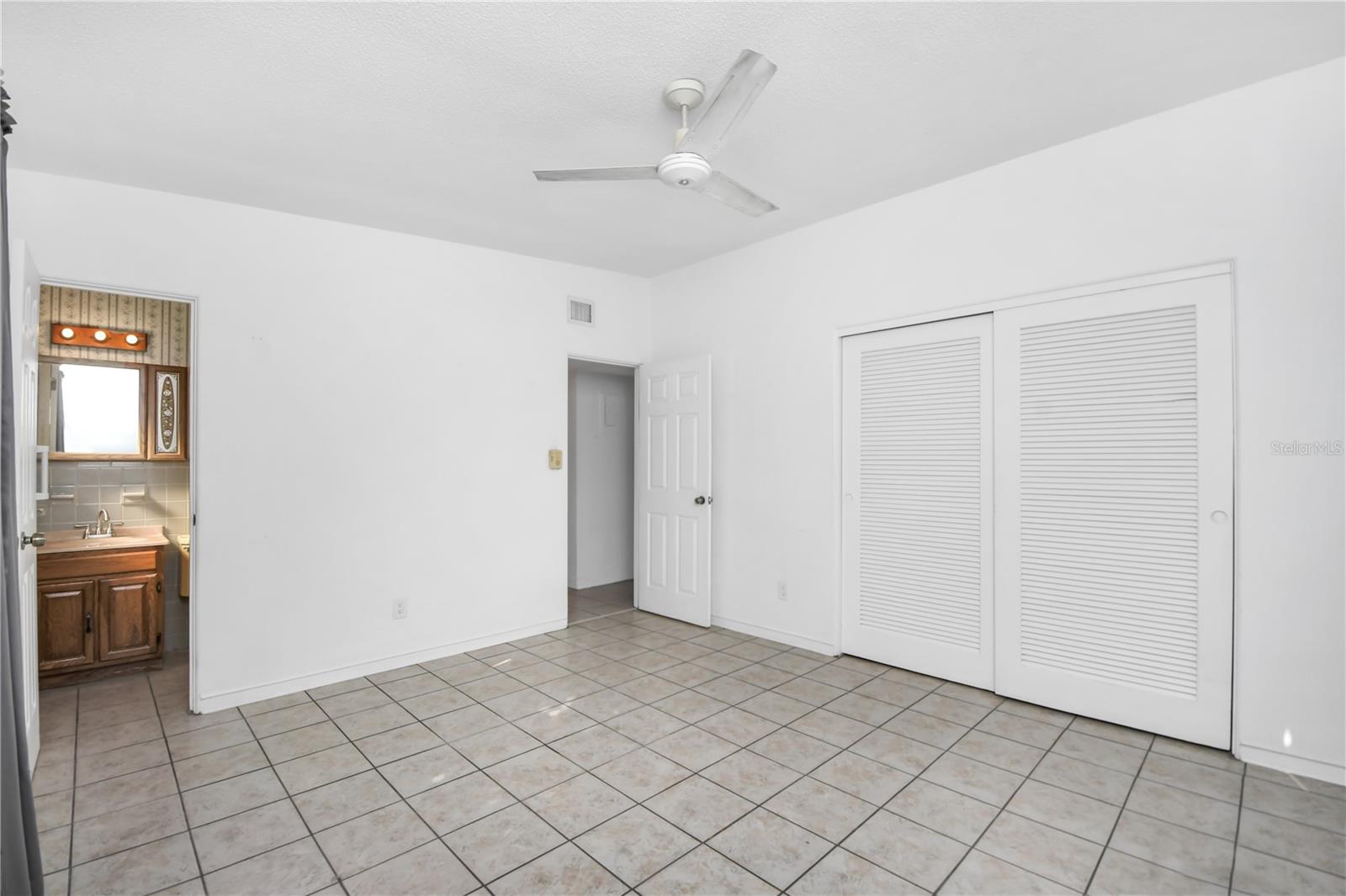 Image 16 of 32 For 4502 Rockledge Road