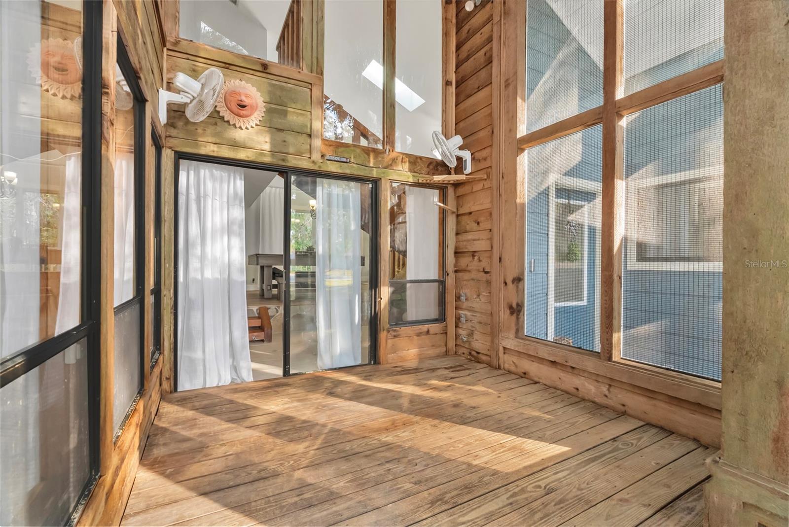 Image 11 of 37 For 113 Mockingbird Lane