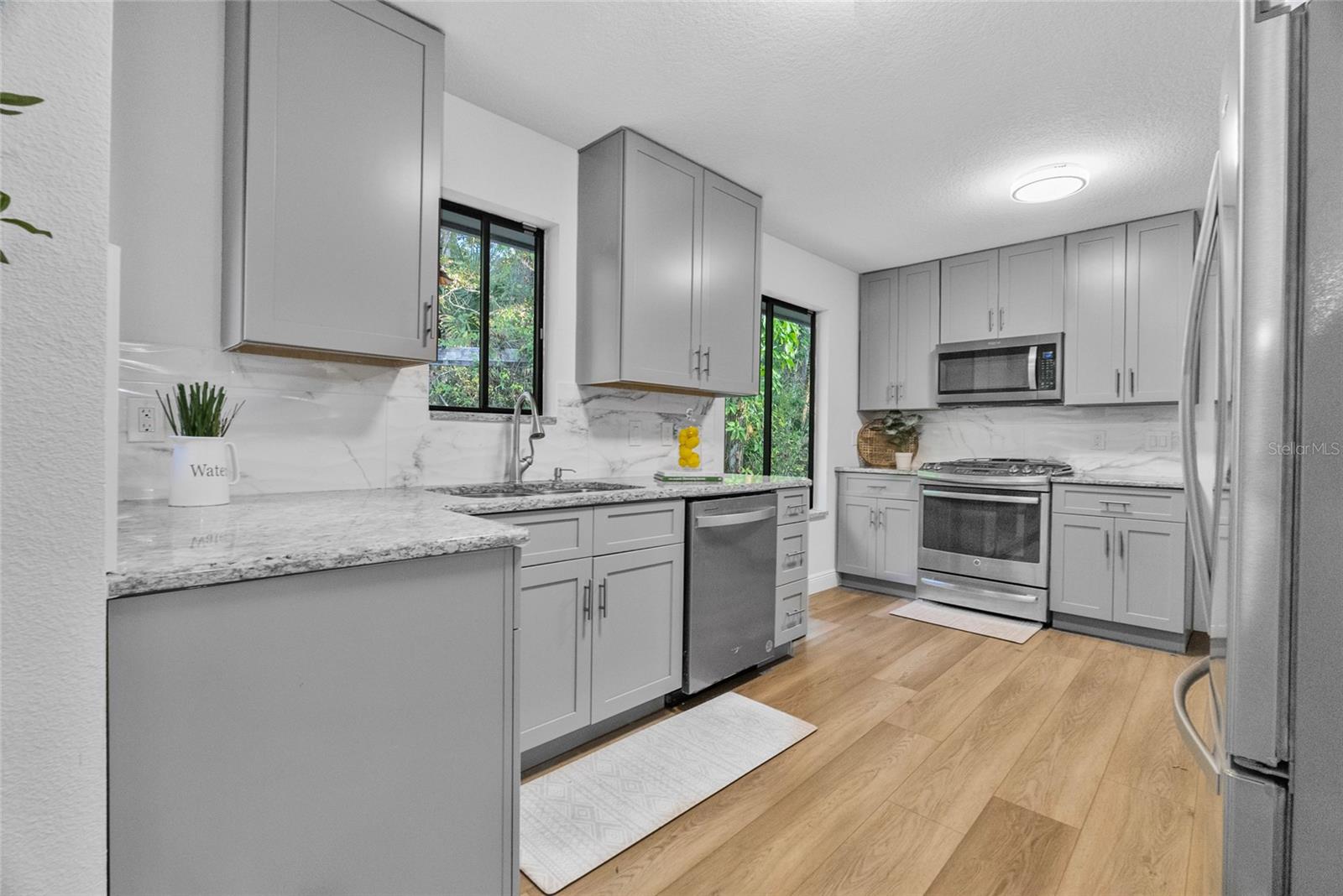 Image 13 of 37 For 113 Mockingbird Lane