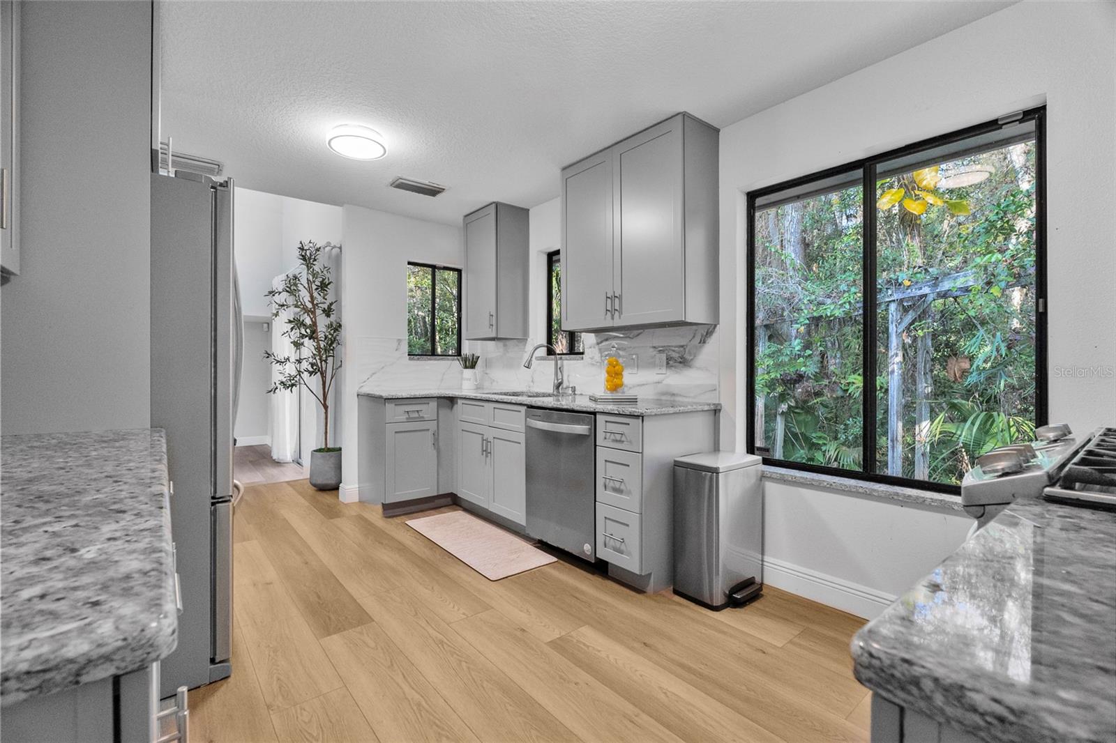 Image 14 of 37 For 113 Mockingbird Lane