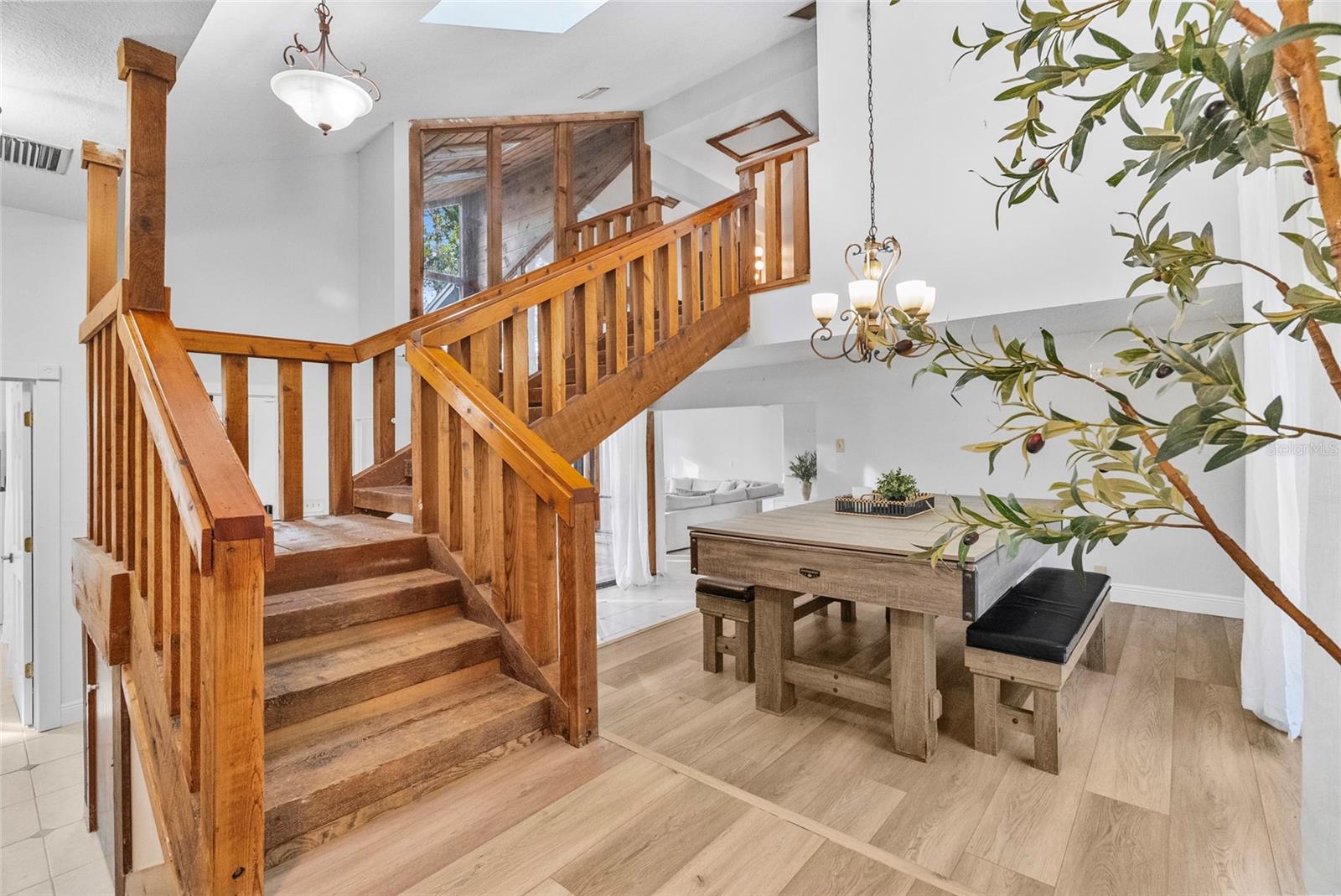 Image 16 of 37 For 113 Mockingbird Lane