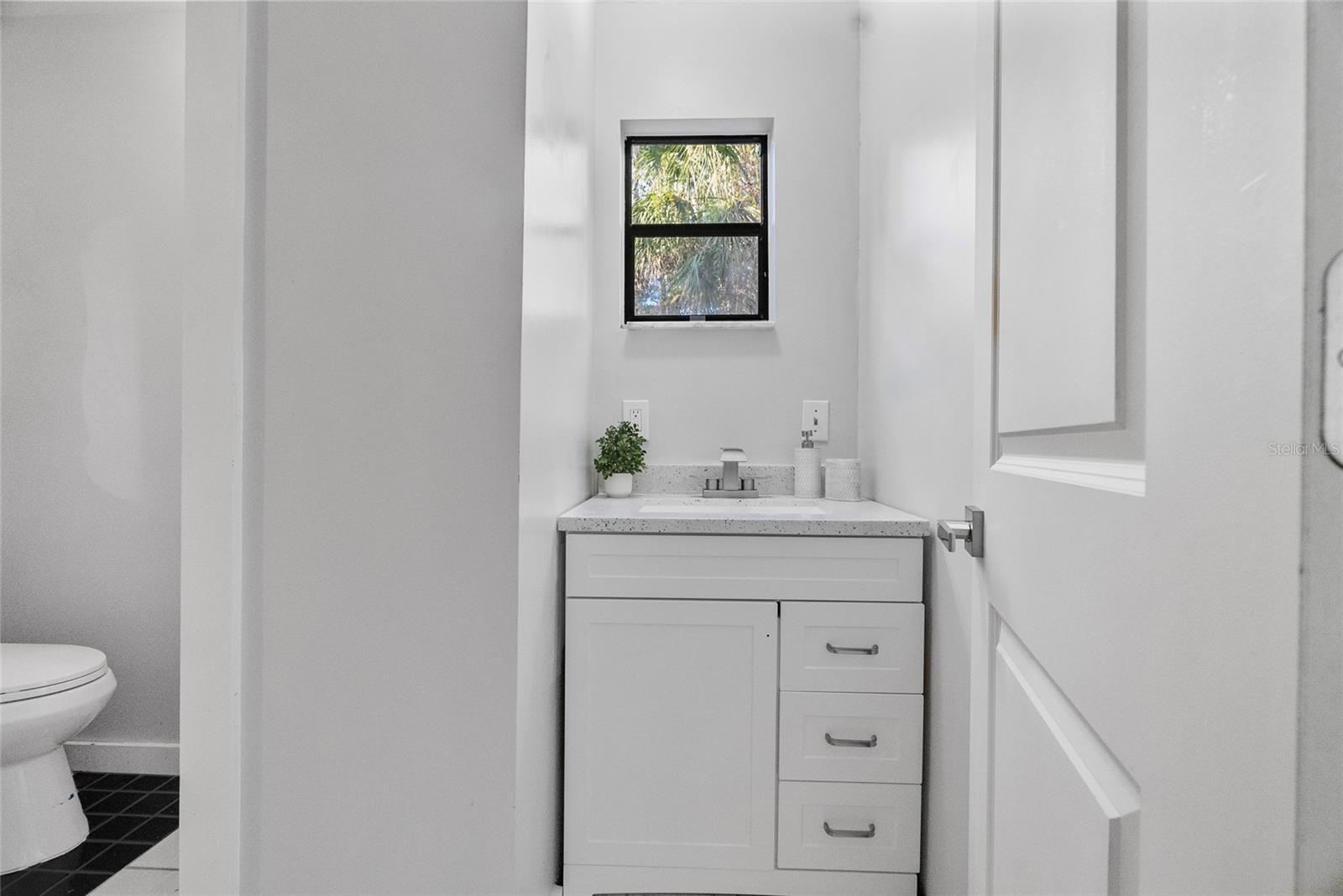 Image 23 of 37 For 113 Mockingbird Lane