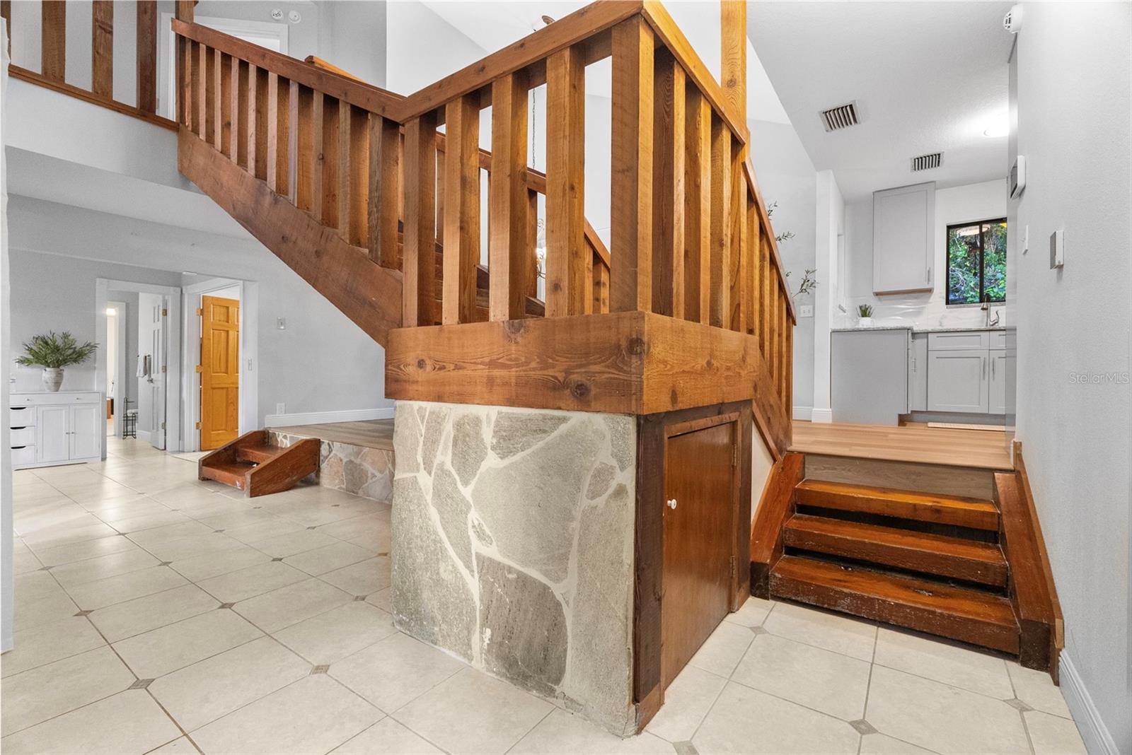 Image 9 of 37 For 113 Mockingbird Lane