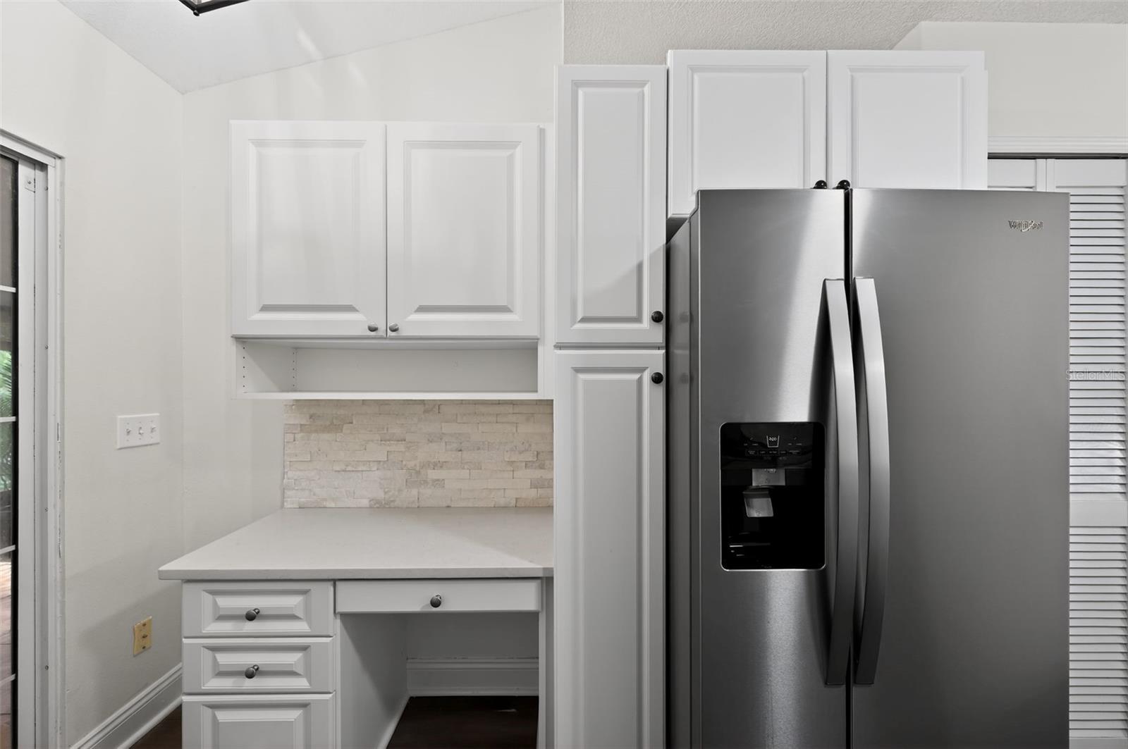 Image 16 of 33 For 5812 Red Cedar Lane