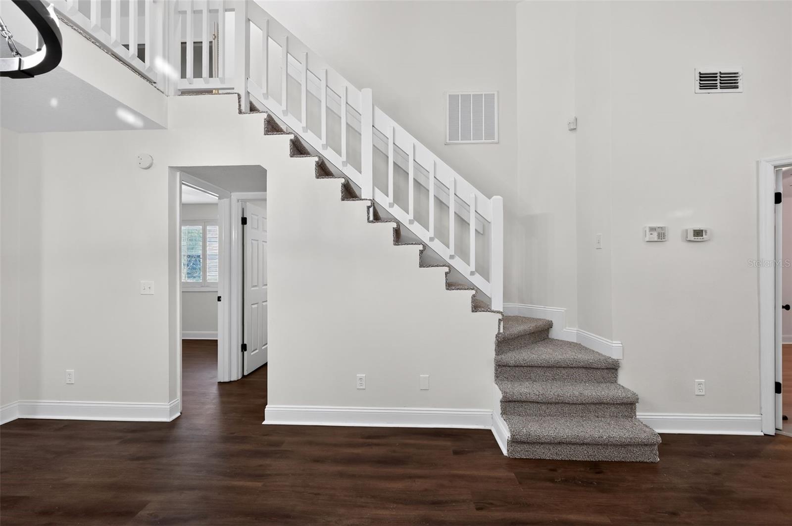 Image 8 of 33 For 5812 Red Cedar Lane